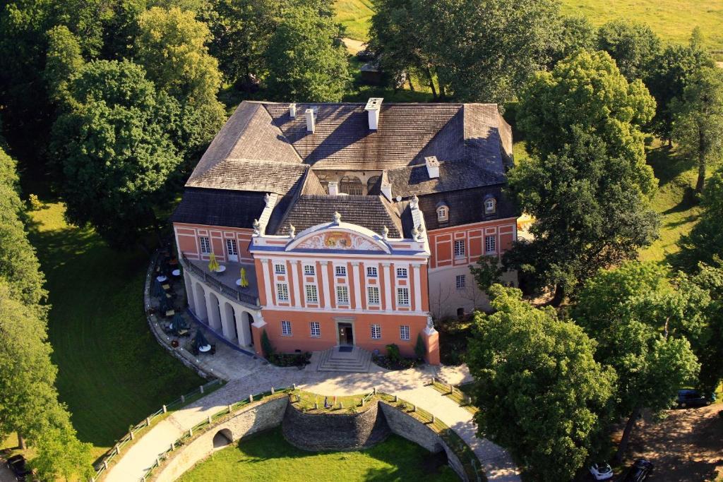 Palac Kurozweki Aparthotel Bagian luar foto